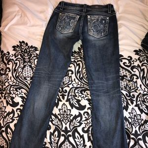 Size 28 Miss Me Bootcut jeans!